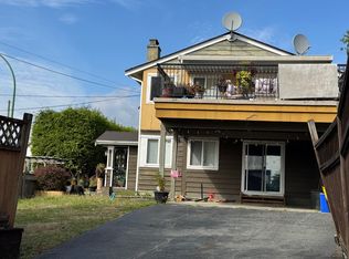 403 E 6th St, North Vancouver, BC V7L 1P8
