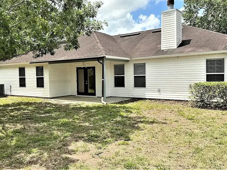2438 Shelby Creek Rd W — Photo 12