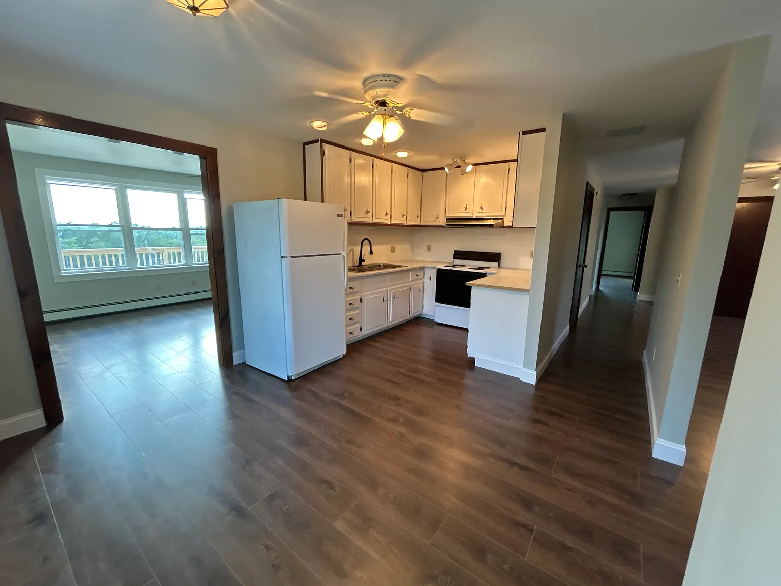 3 bed, 2.5 bath, 1750 sqft, $2,800 — Photo 3