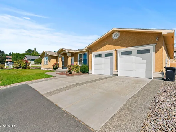 5811 Englewood Ave, Yakima, WA 98908
