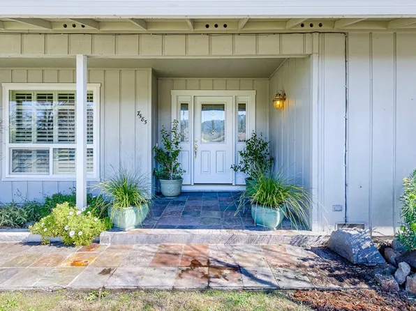 7585 Oak Leaf Drive, Santa Rosa, CA 95409