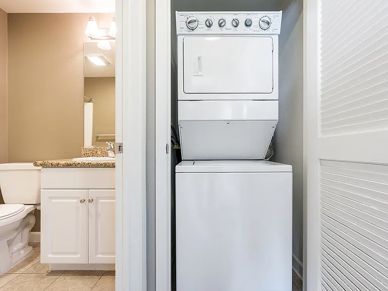 Paseos At Magnolia Luxury Apartments Homes — Photo 26