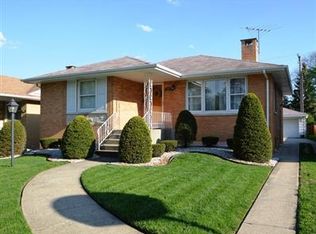 10619 Dorchester St, Westchester, IL 60154