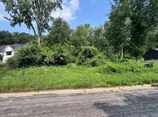 1530 Burg Ave, Saint Paul, MN 55119