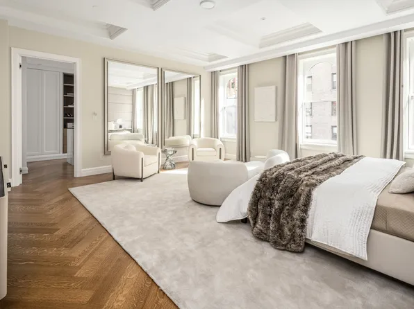 133 East 73rd Street image 11 of 35