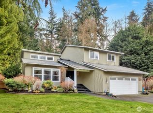 18211 76th Ave W, Edmonds, WA 98026