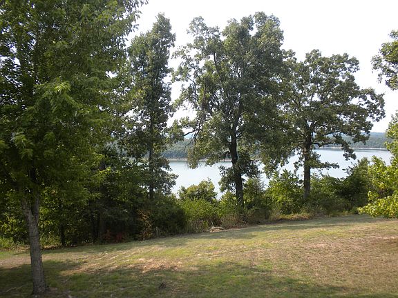 3rd image of 1726 County Road 804
