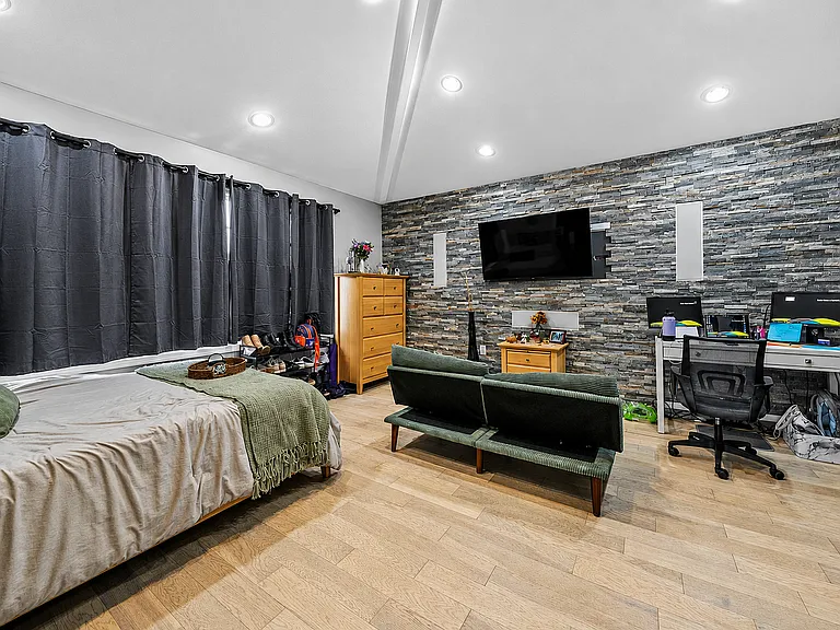 25A Ann Dr N — Photo 20