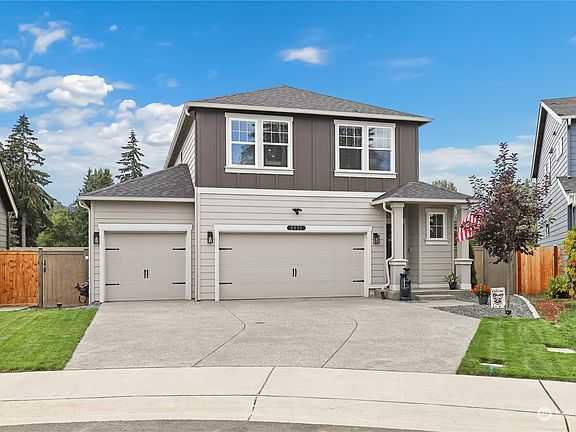 2nd image of 5601 151st Street Ct E