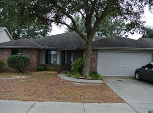 104 Poplar Pl, Niceville, FL 32578