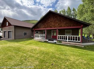 125 Wagon Rut Ln, Auburn, WY 83111