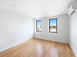 95 Diamond St APT 4A, Brooklyn, NY 11222