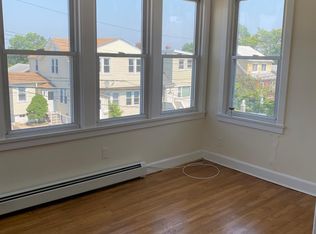 50 Huber Pl #3, Yonkers, NY 10704