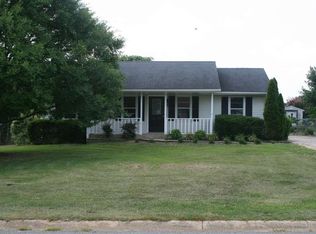 313 Crest Dr, Inman, SC 29349