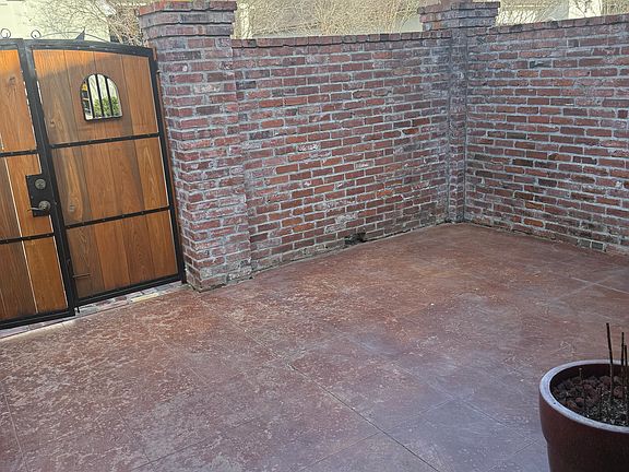 4th image of 118 Windberg Ln #218