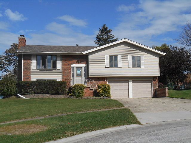 1st image of 206 Sienna Ct