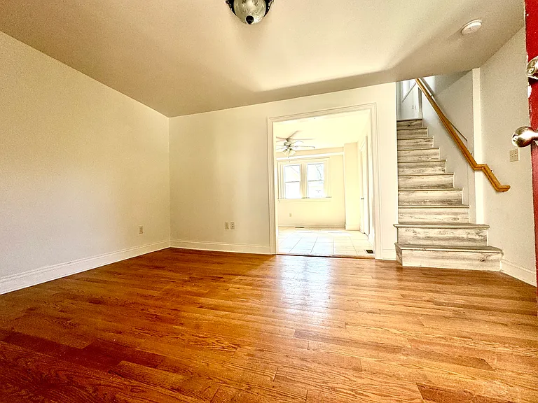 35 Lathrop Ave #3 — Photo 12