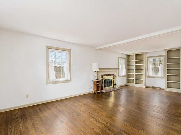 4th image of 5807 Buechel Dr