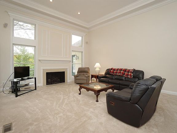 5th image of 7451 Wetherington Dr