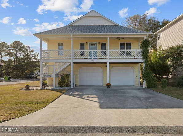 915 Whitecaps Lane, Carolina Beach, NC 28428