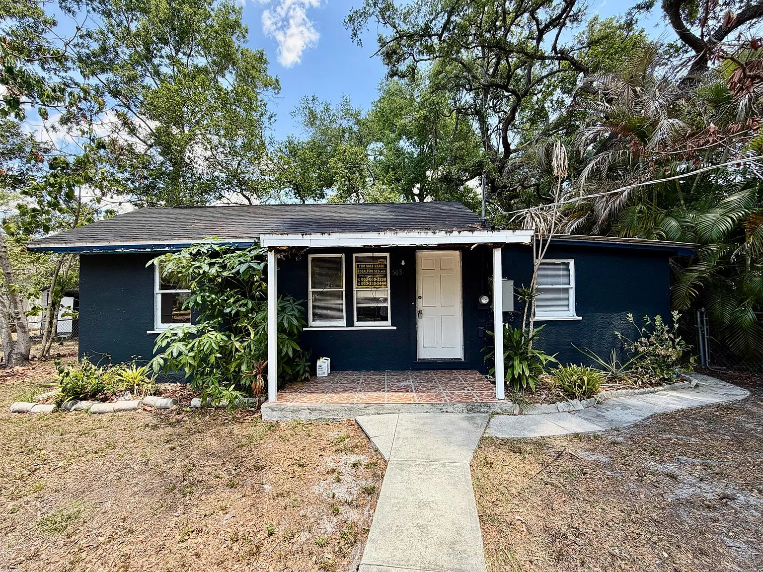 1 bed, 1384 sqft, $900 — Photo 1