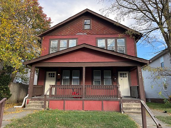 2nd image of 810-812 Wager St