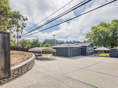 18020 Moro Rd, Salinas, CA, 93907