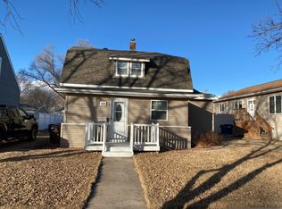 1104 E 3rd Ave, Mitchell, SD 57301