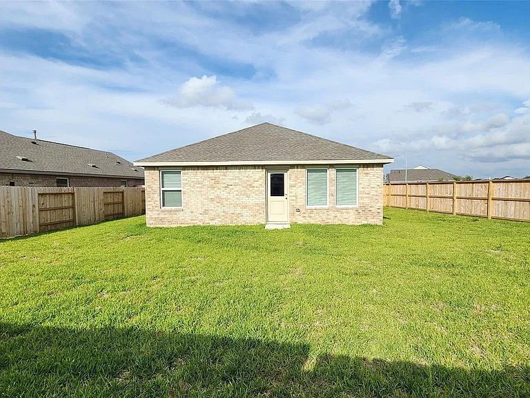 6303 Geyser Starish Dr — Photo 33