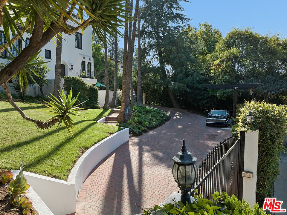 2556 Aberdeen Ave, Los Angeles, CA 90027 MLS 23327807 Zillow