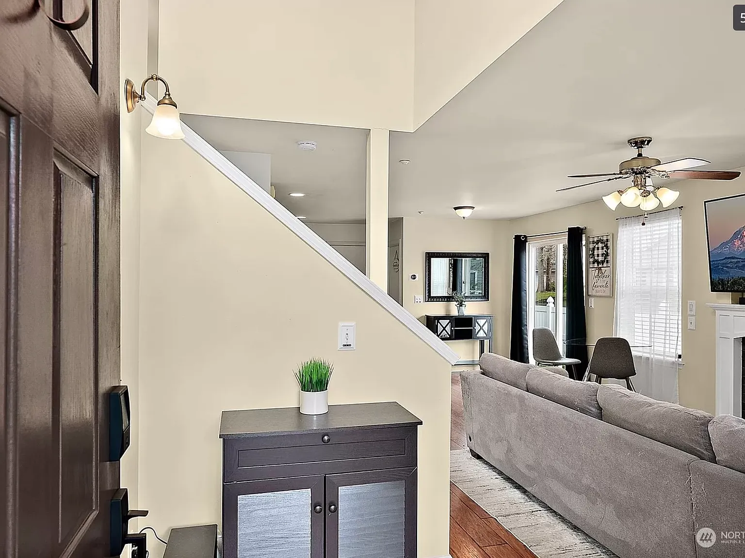 1452 Bobs Hollow Ln — Photo 2