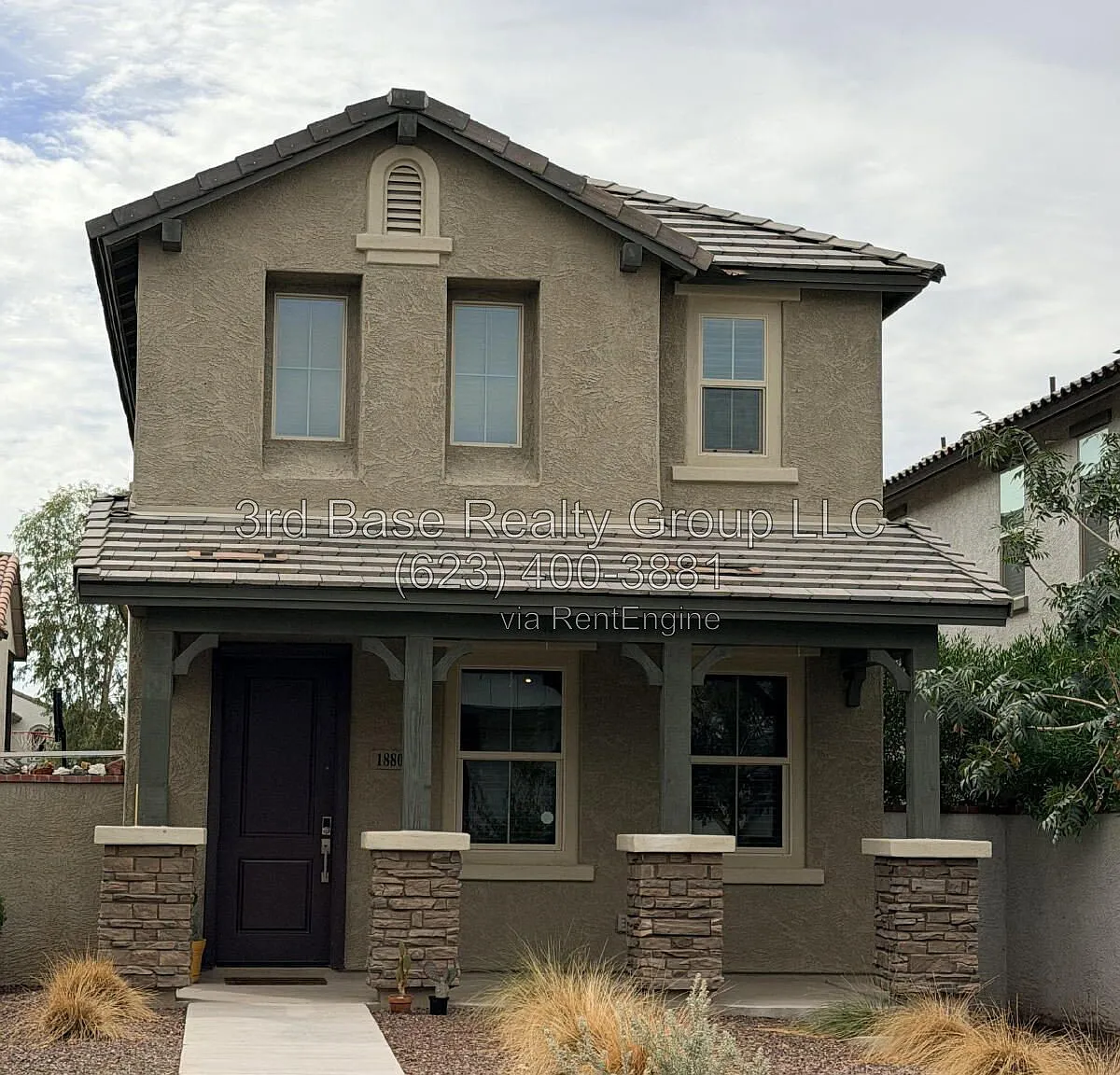 3 bed, 3.5 bath, 2835 sqft, $2,325 — Photo 1