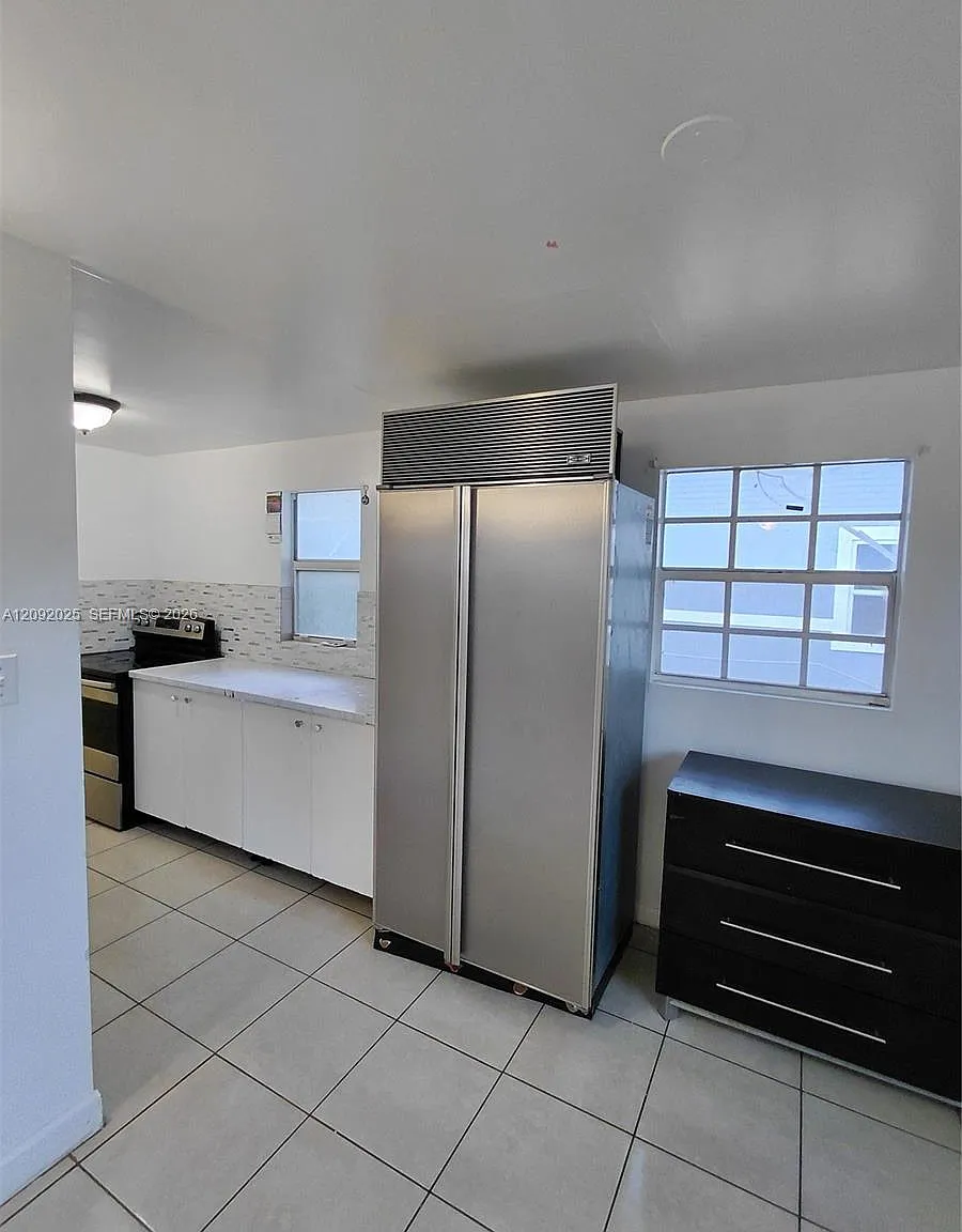 17 Ave Manor — Photo 4