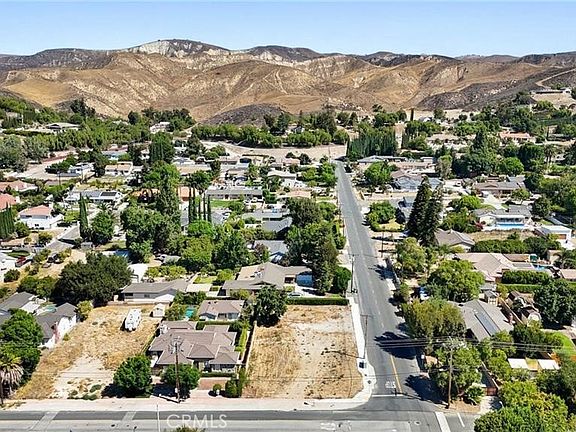 2nd image of 2877 Avenida Simi Lot 3