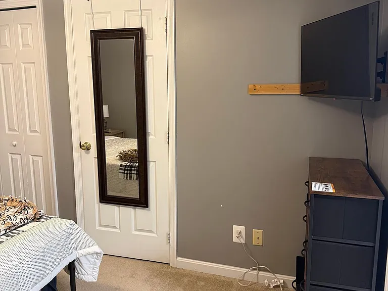 36 Dorothy Ln — Photo 4