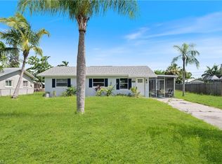 4810 Duera Mae Dr, Fort Myers, FL 33908