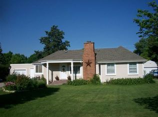 2210 Pioneer Blvd, Grand Island, NE 68801