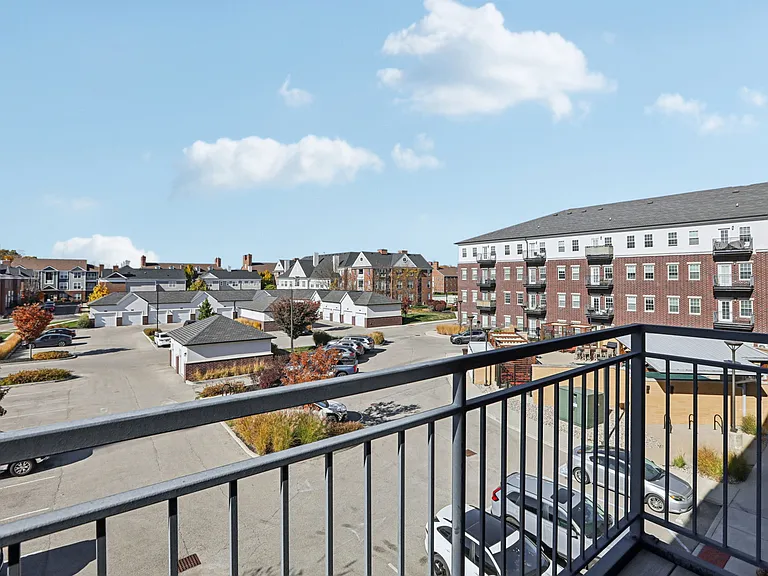 The Kent at Carmel City Center — Photo 1