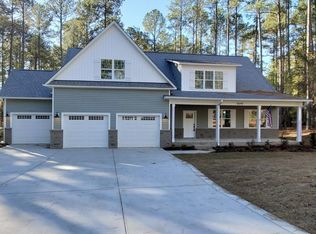 16640 Forest Fern Ct, Wagram, NC 28396