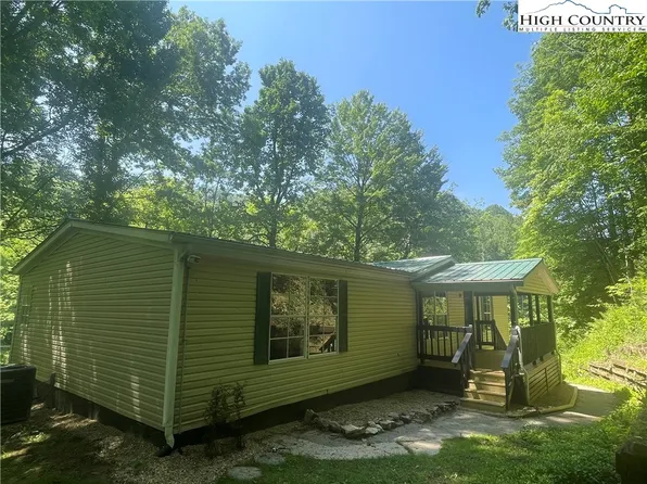 171 Will Glenn Road, Sugar Grove, NC 28679