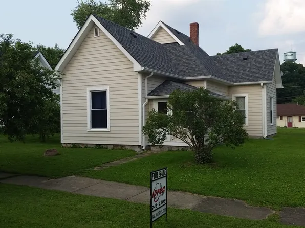 5 S Nebraska St, North Salem, IN 46165