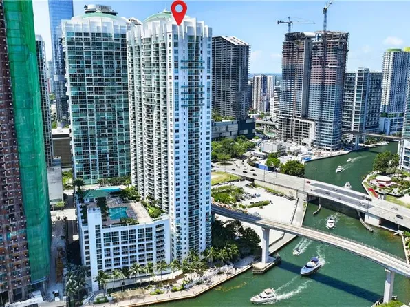 31 SE 5th St APT 203, Miami, FL 33131