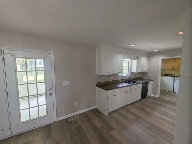 115 McKelvey Pl — Photo 12