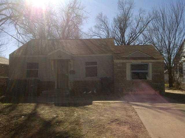 1st image of 1620 NE 20th St