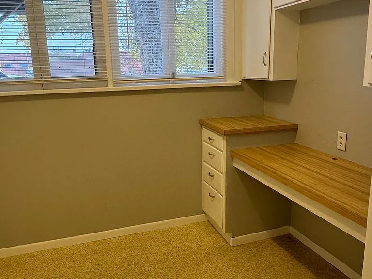 104 S Palouse St — Photo 7