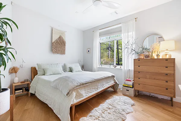 Rented by Douglas Elliman | media 3