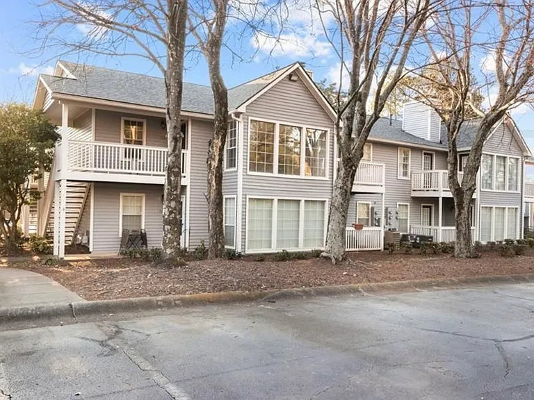 701 Olde Mill Ln — Photo 1