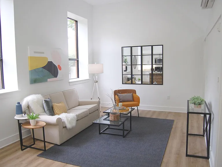 100 Avon St #104 — Photo 2