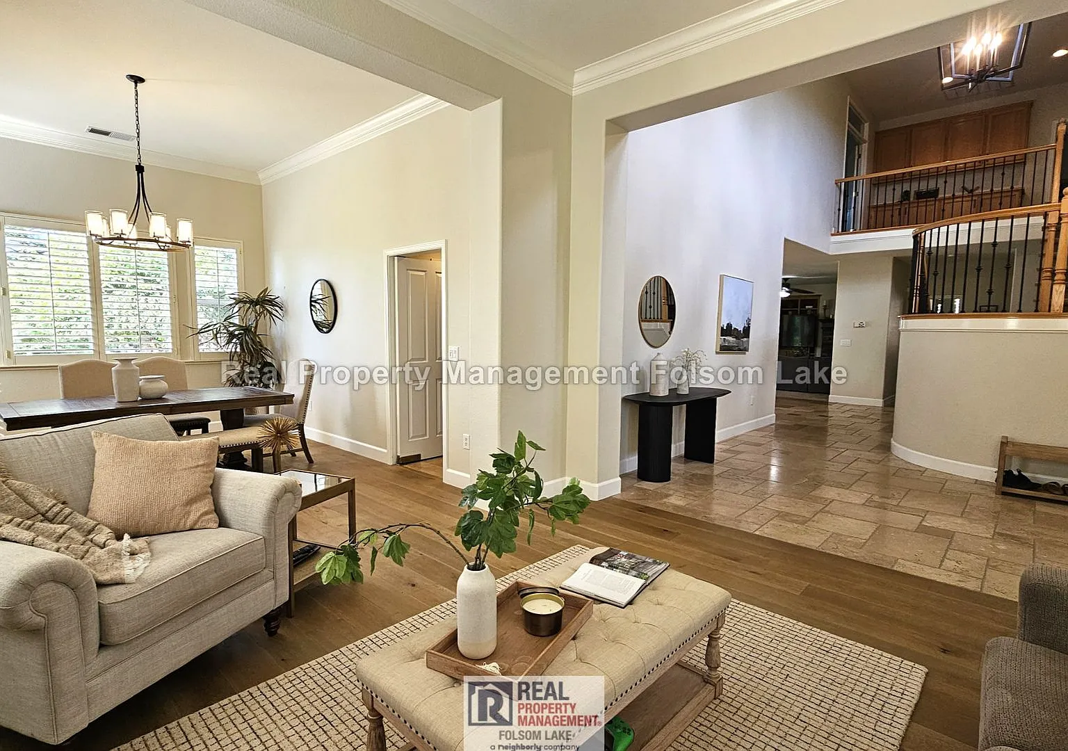 Spacious 5-Bedroom 3-Bath Plus Bonus Room with Pool, Spa & Scenic Views — Photo 4