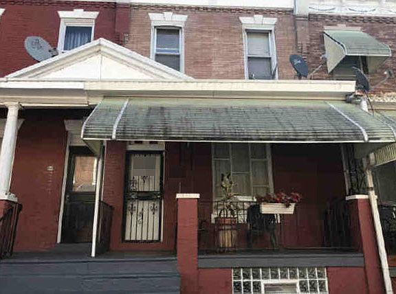 4th image of 939 N Saint Bernard St